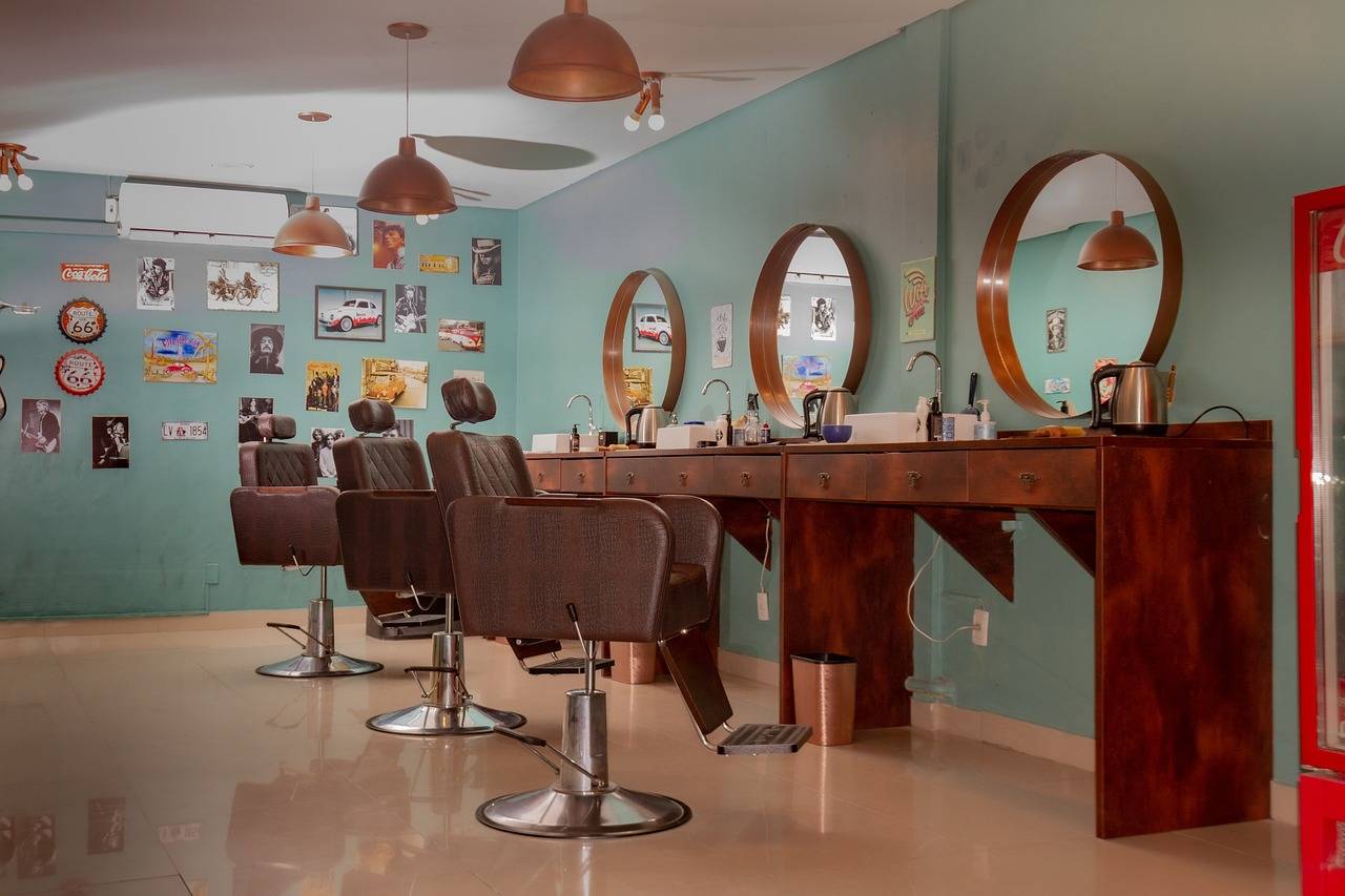 The Future of Retail Analytics: Predictive Insights for Personalized Shopping