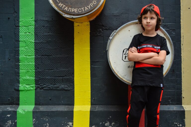 Fashion and Music: How Music Festivals Shape Festival Fashion Trends