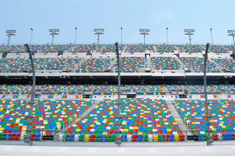 The Role of IPL in Redefining Sports Broadcasting in the Digital Age